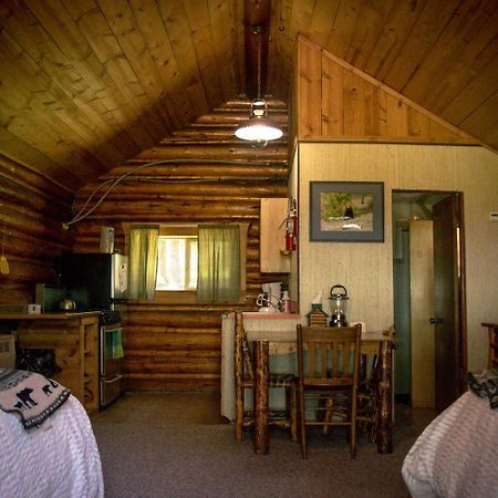 Silver Gate Lodging Cooke City Eksteriør bilde