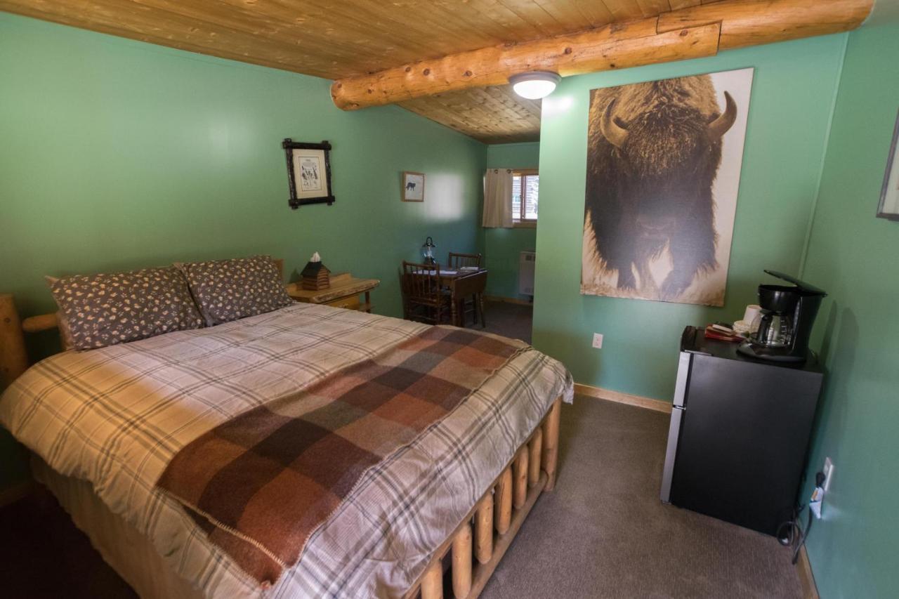Silver Gate Lodging Cooke City Eksteriør bilde