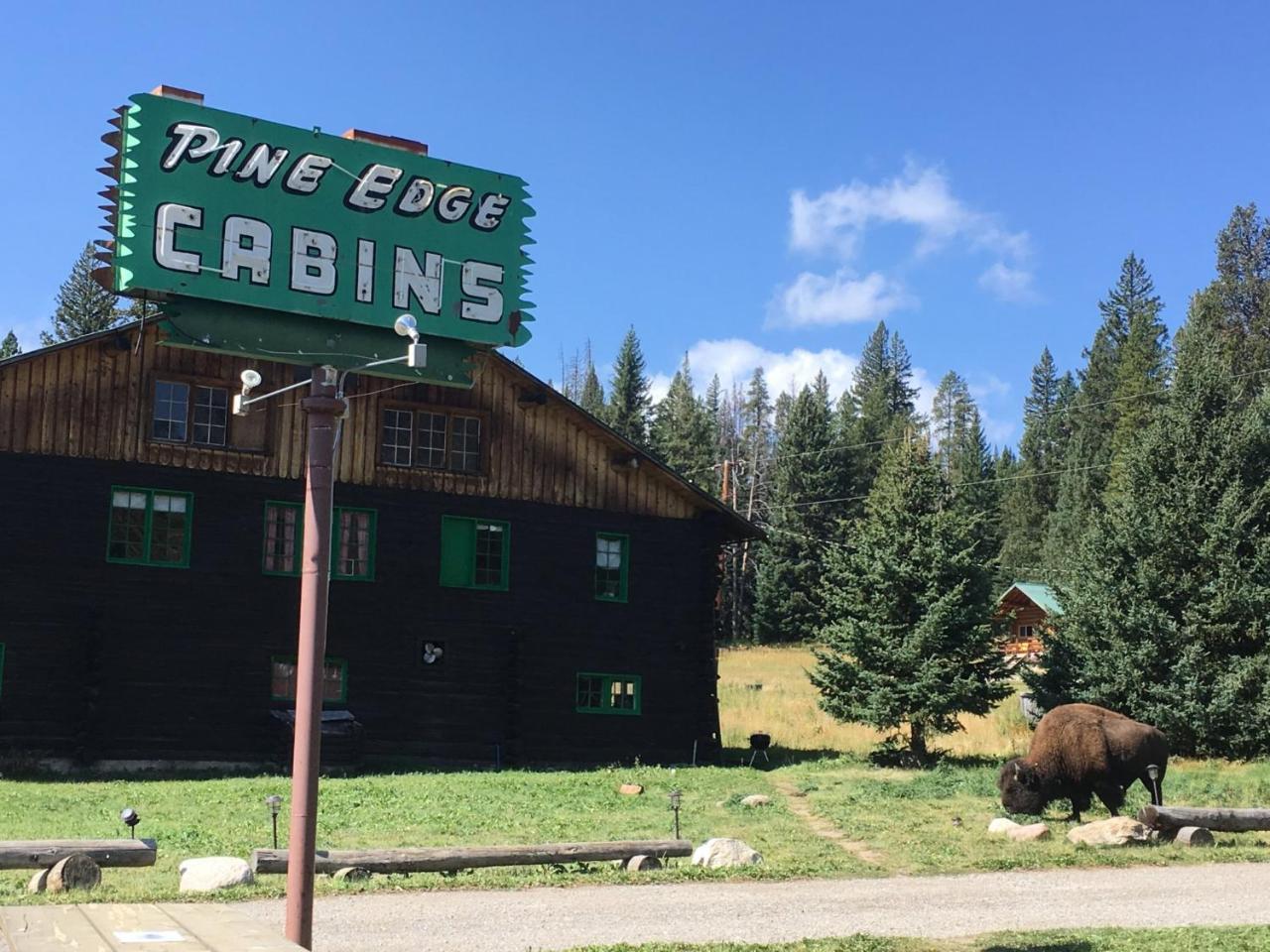 Silver Gate Lodging Cooke City Eksteriør bilde
