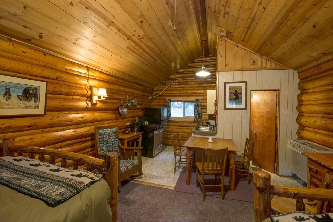 Silver Gate Lodging Cooke City Eksteriør bilde